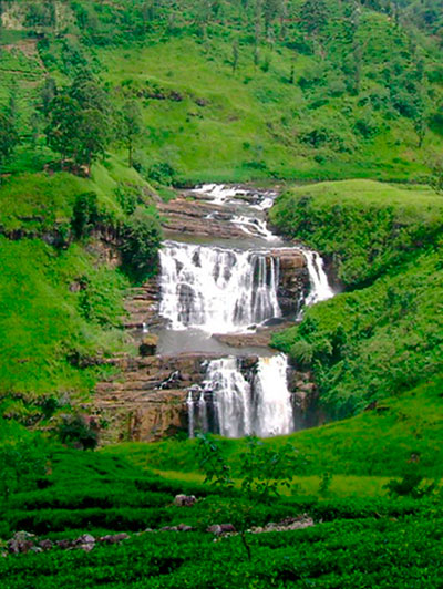 nuwara-elyia-waterfall