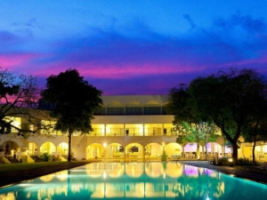 Negombo hotel